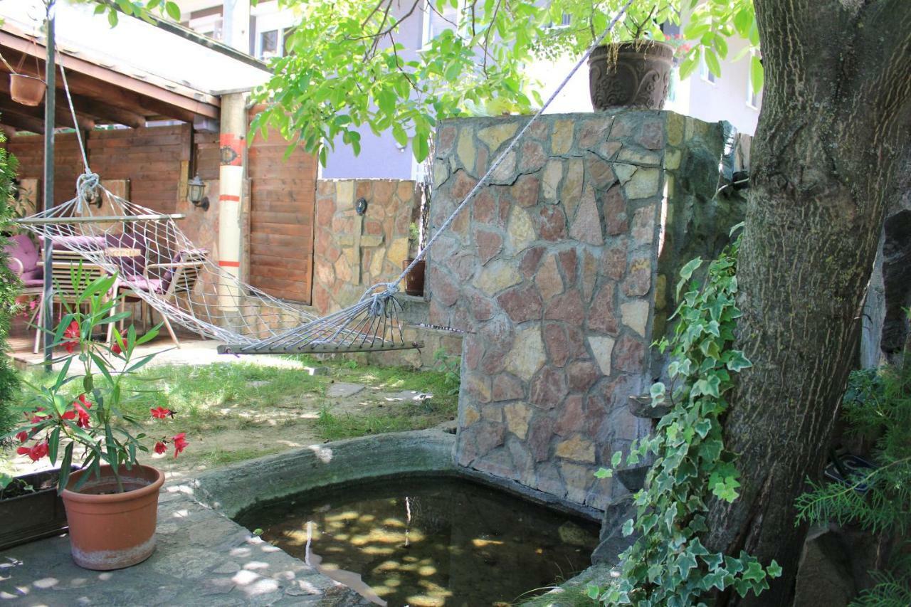 Villa Gala Skopje Esterno foto